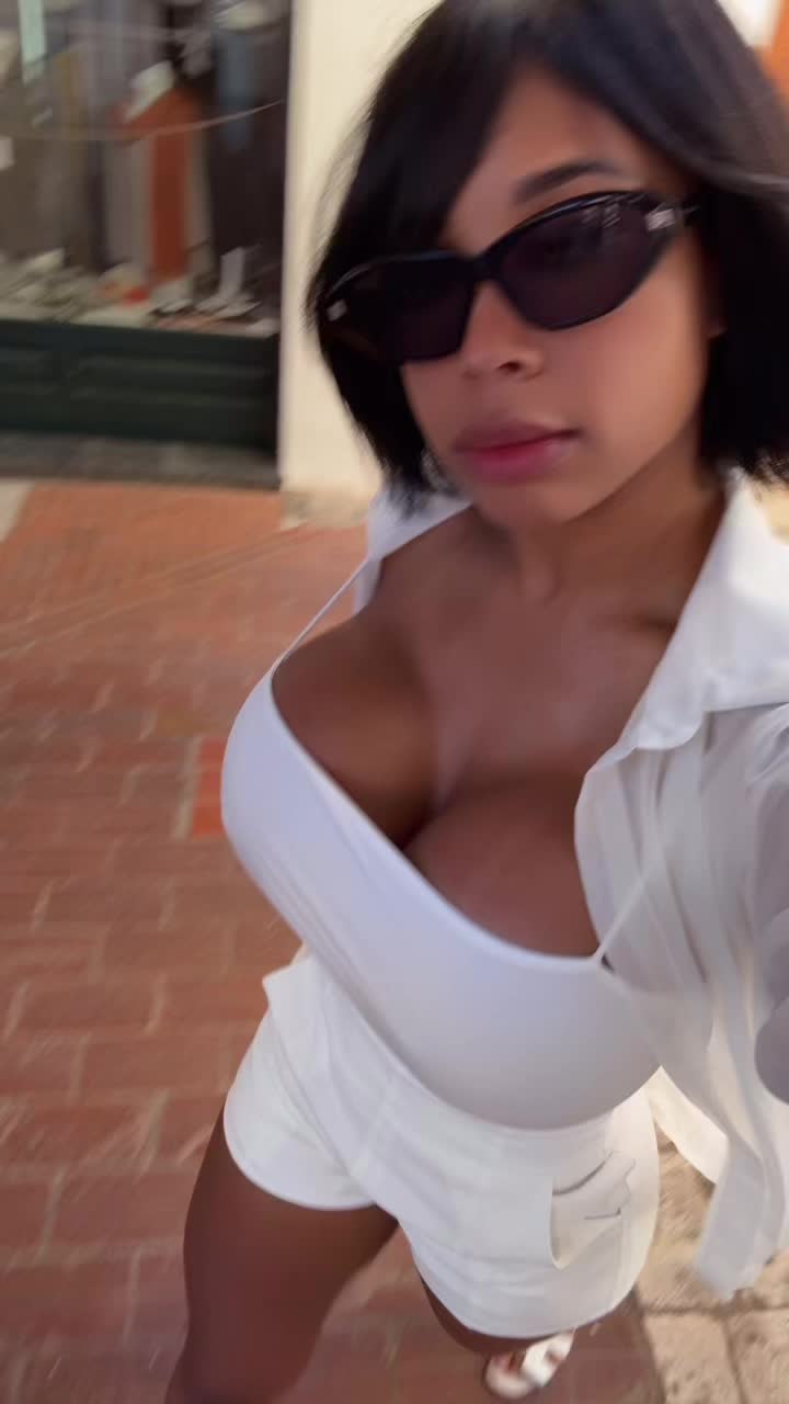 @annistar🌟
