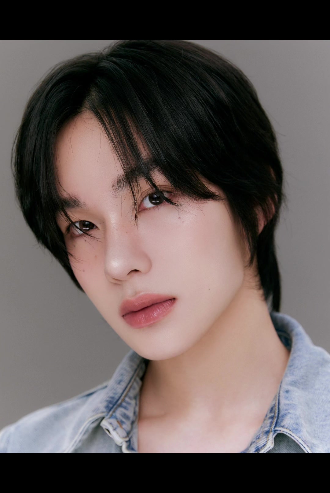 @이건우
