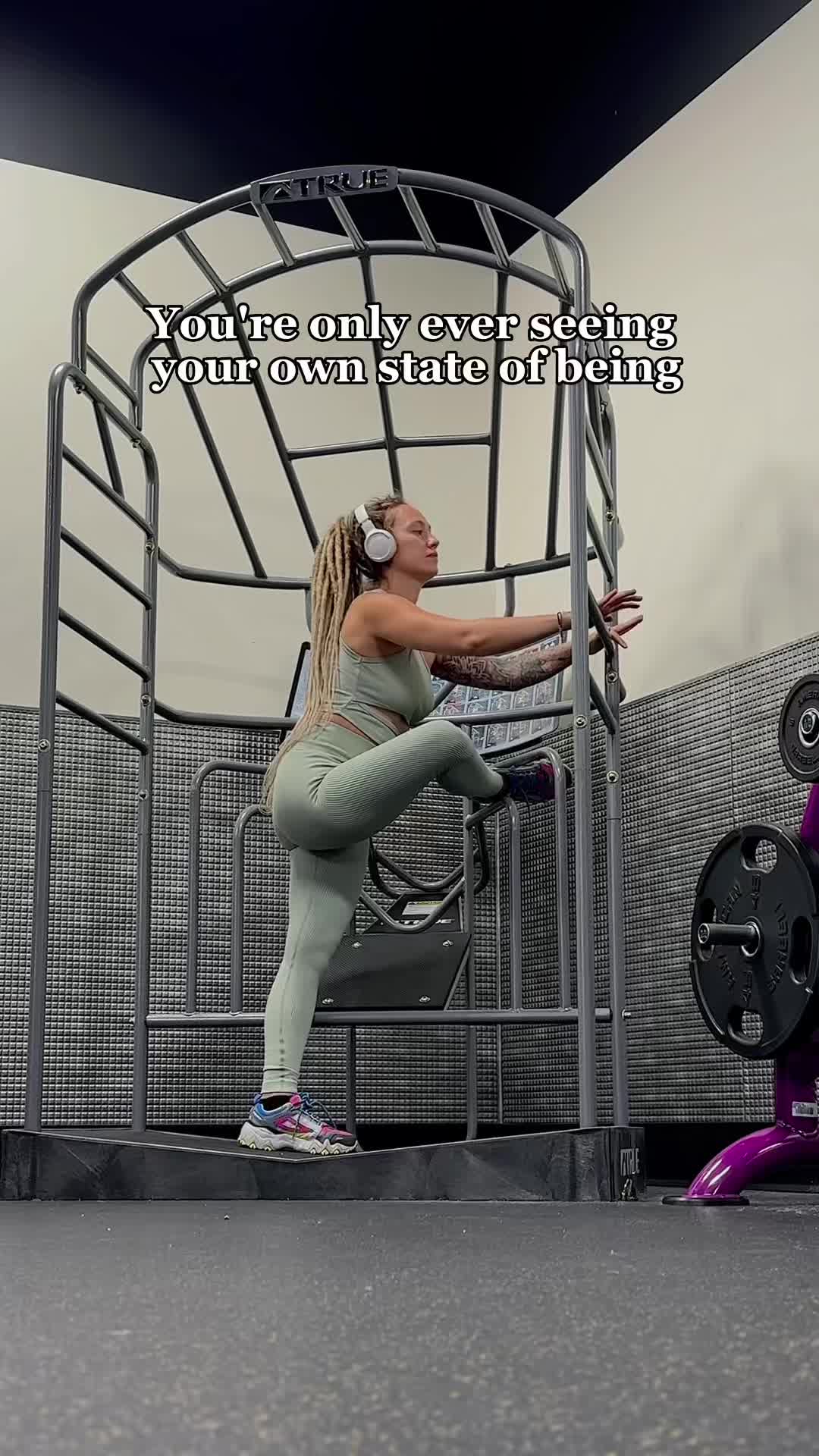 @Valentina Nova