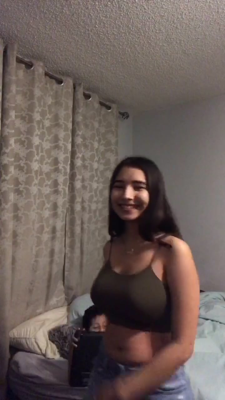 @Ashley 👅