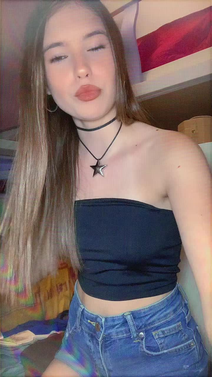 @ella.spammino._