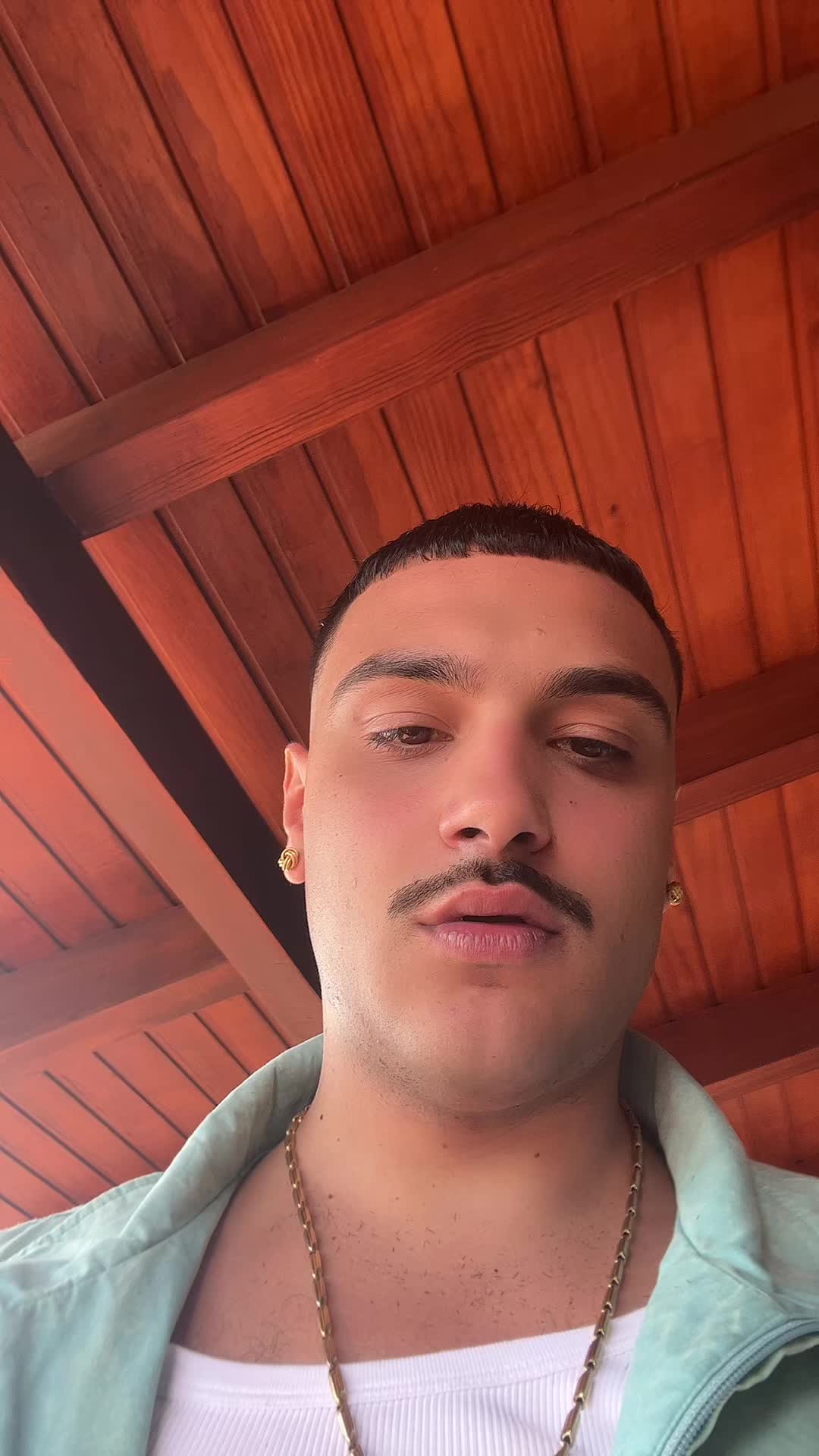 @PapaV