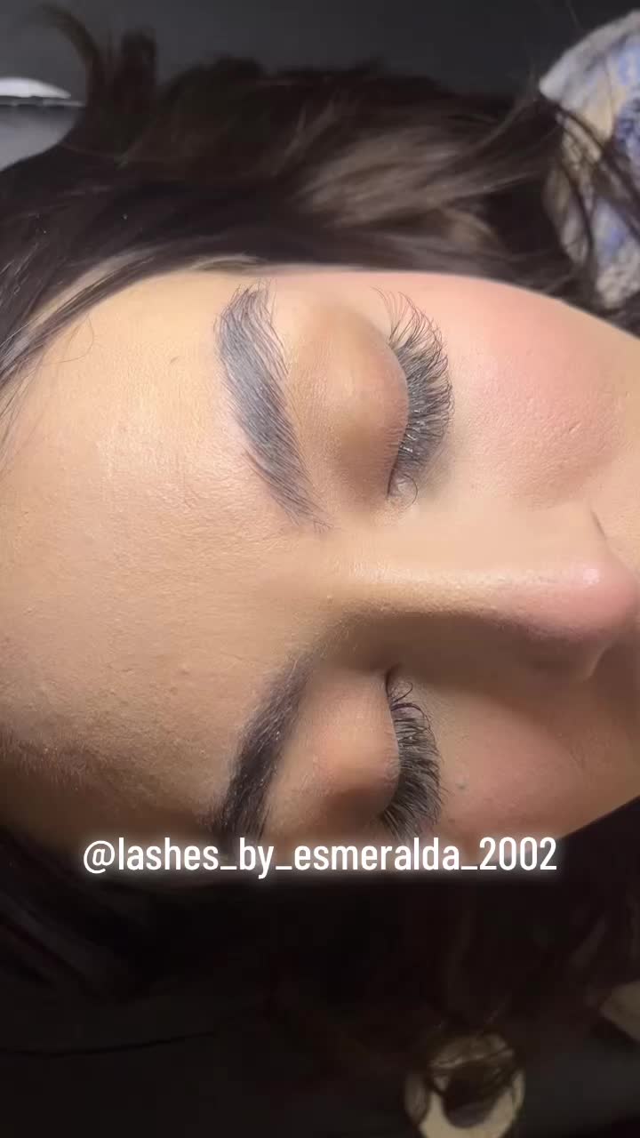 @Esmeralda💕