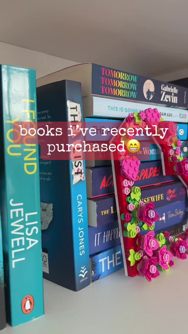 @Lilys Bookshelf <3