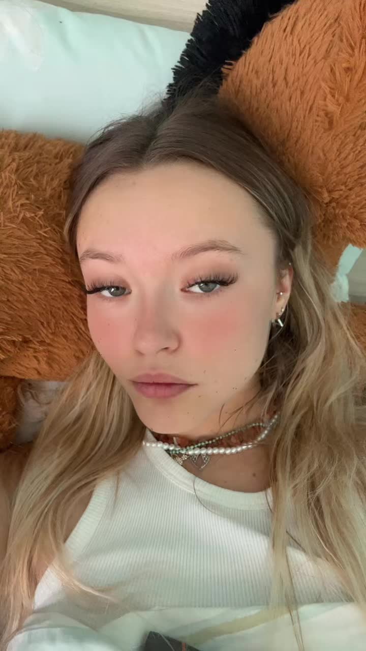 @Océ✨🍯🥂