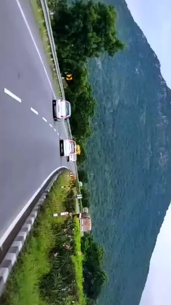 @DONTHIRU