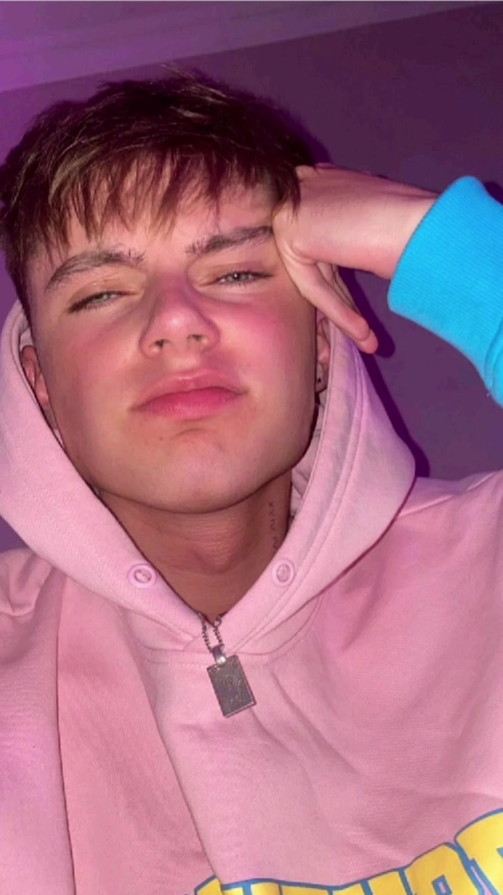 @HRVY fan♡♡♡♡
