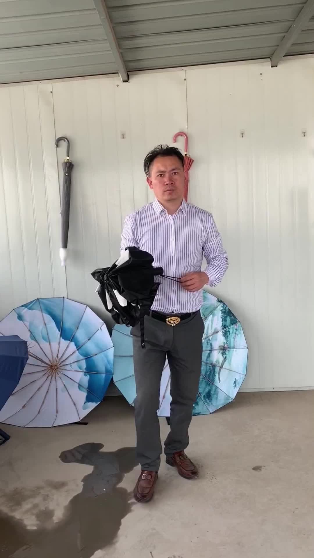 @stunningumbrella