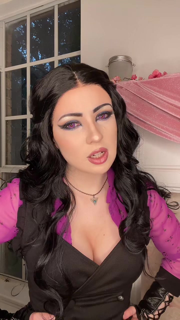 @angellioncosplay