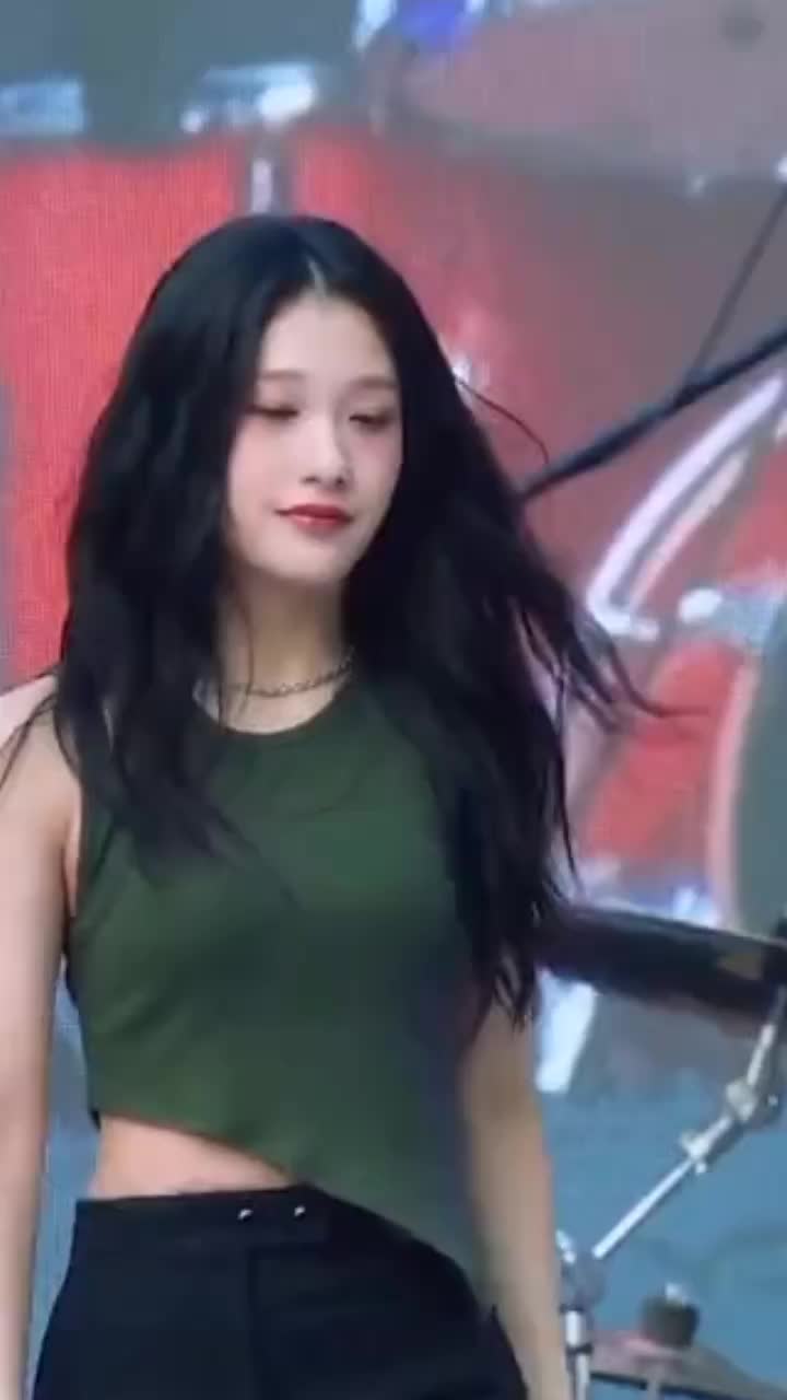 @hnyfns___