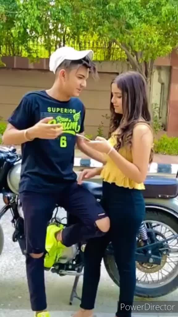 @कयूट छोरी
