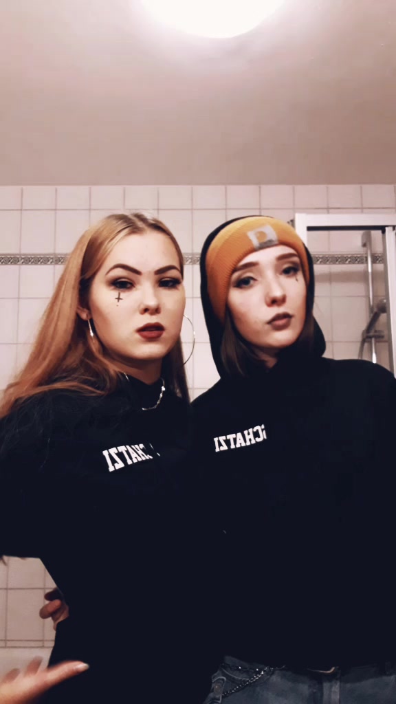 @_nxfxx__