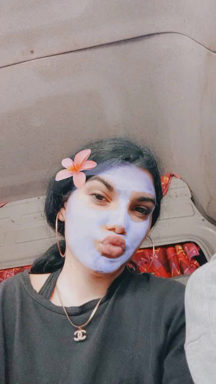 @Daniela🎭