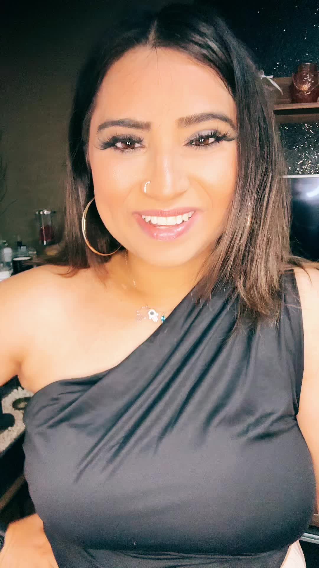 @❣️Agnihotrineeti❣️