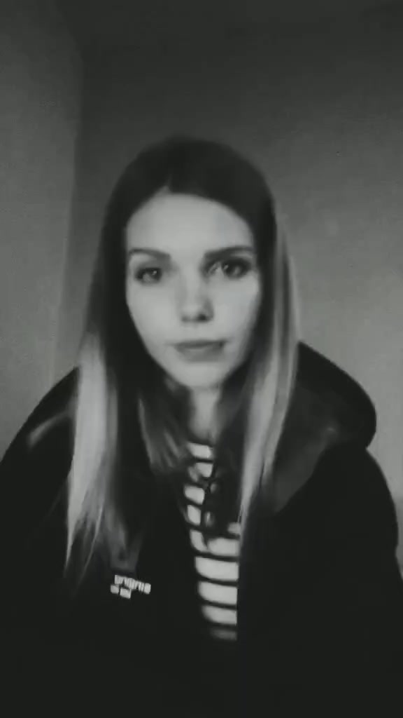 @Natálie Linhartová