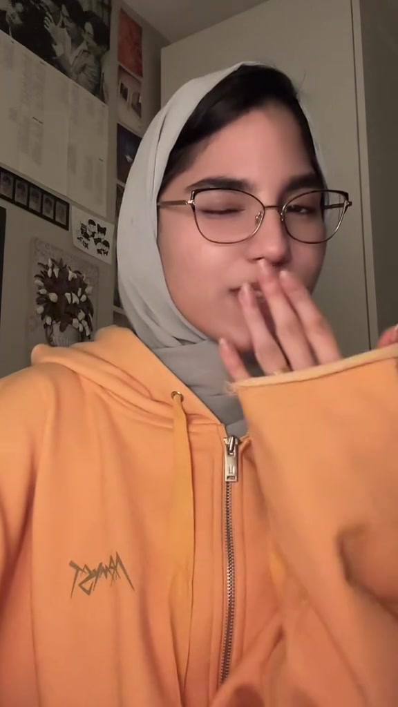 @hina