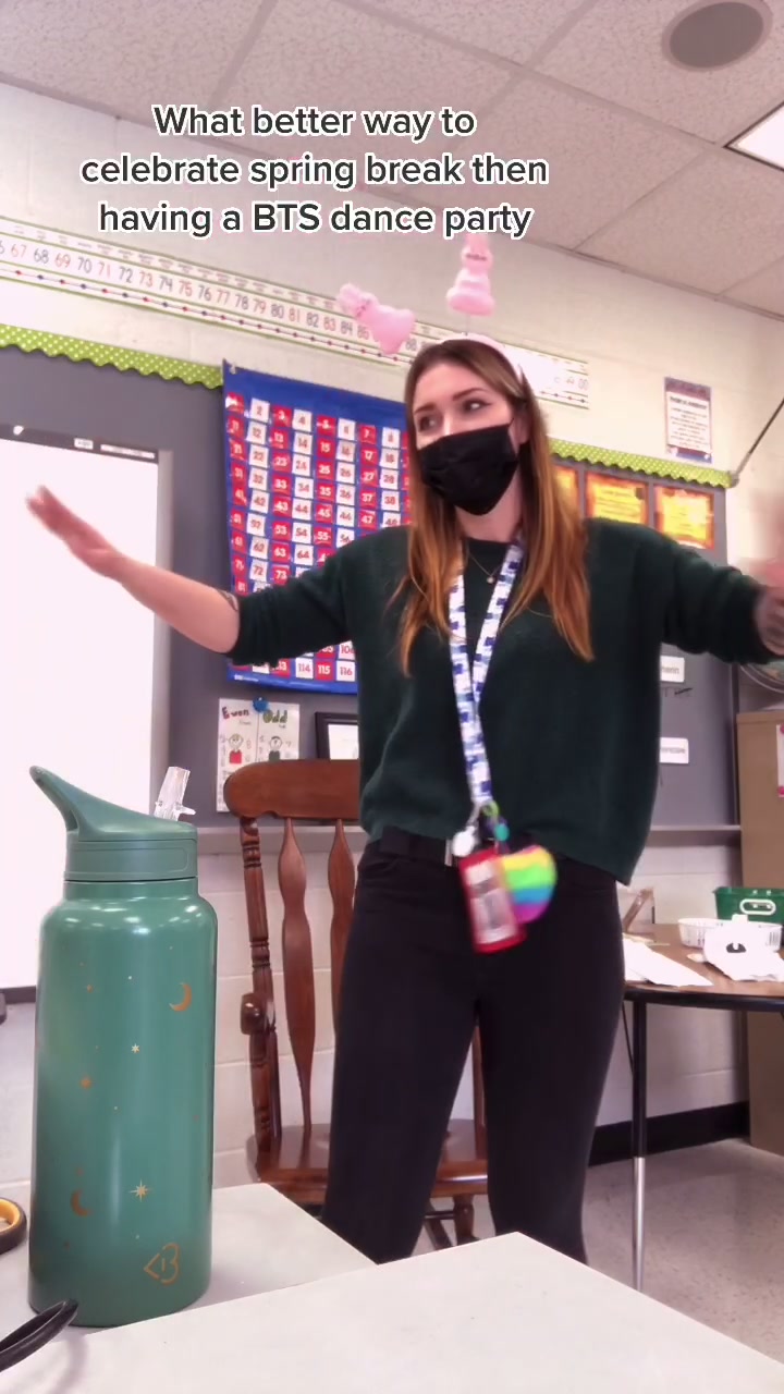 @Miss Distler