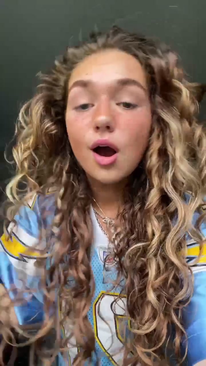@Babyyjeejee
