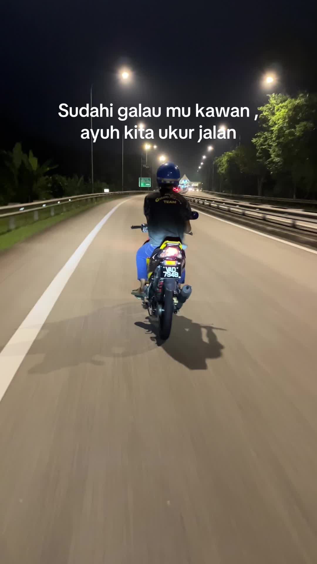 @Aᴢɪʀᴜʟ Kʜᴜsᴀɪɴɪ⚡️