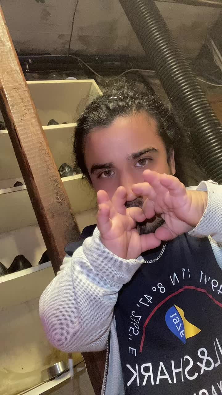 @Uzunadam