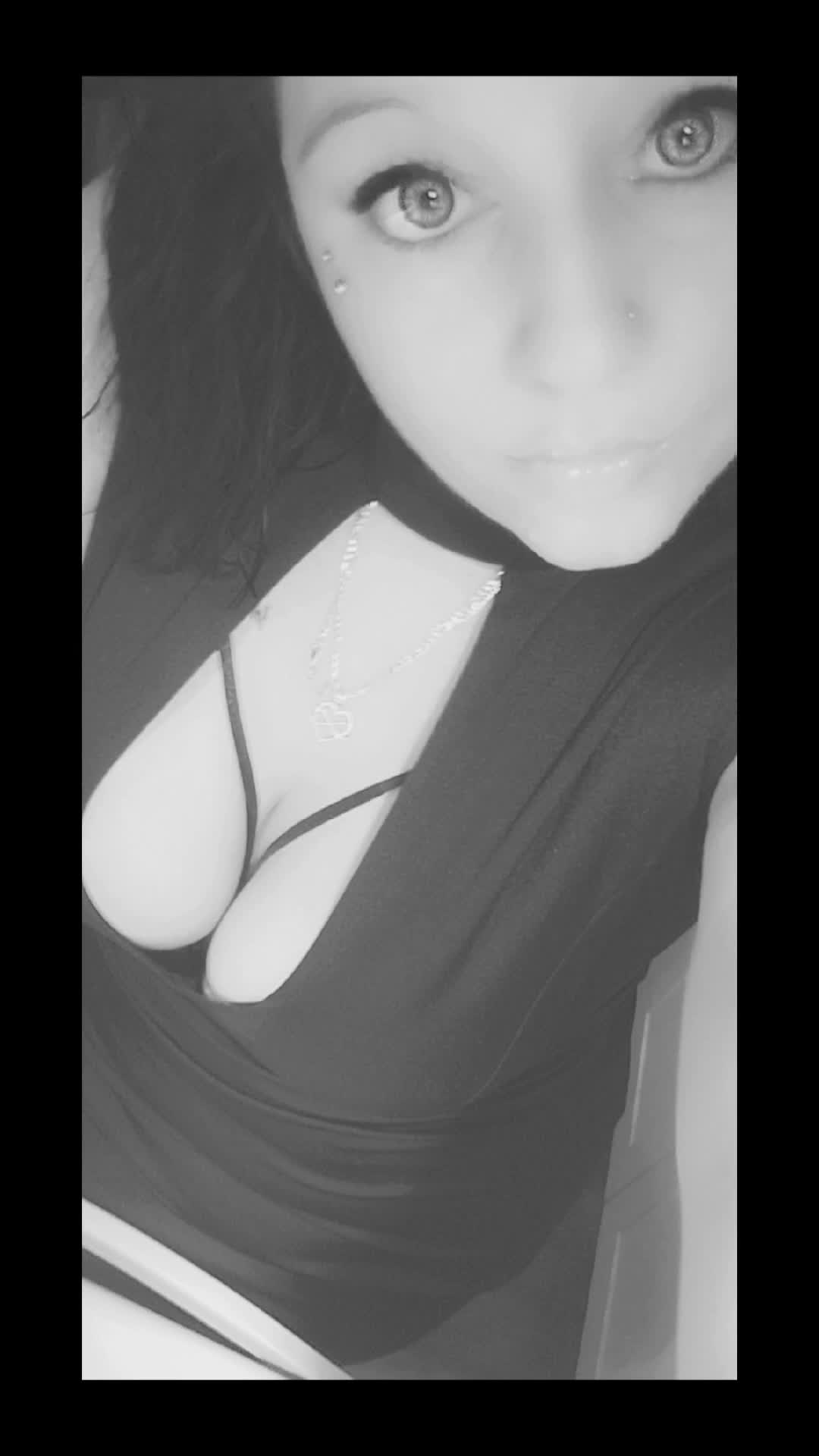 @🖤jul!£🖤