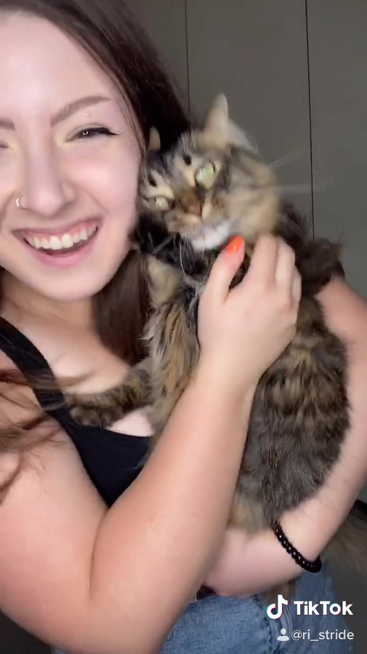 @Kiki