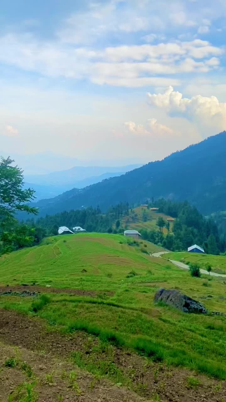 @Qaiss Khan