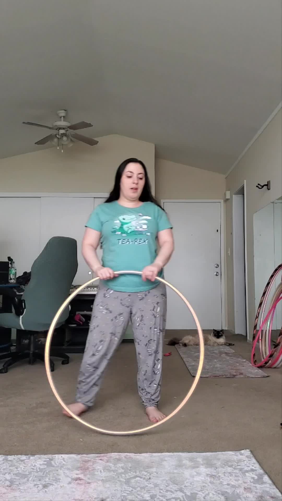 @Lorna - Beginner Hula Hoop