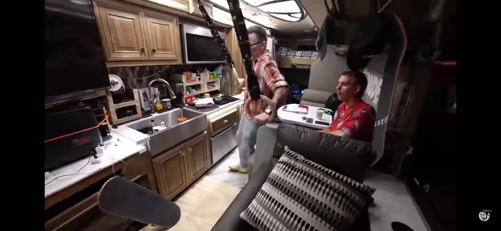 @Steve-o>>>>>>anyone else