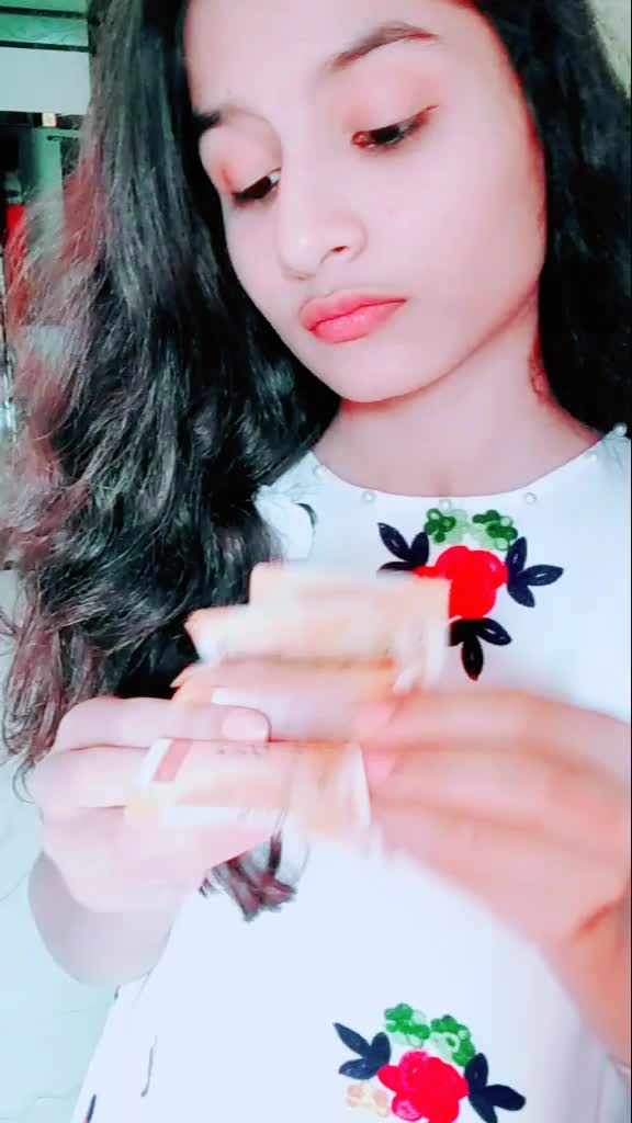 @♥️Diya nankani♥️