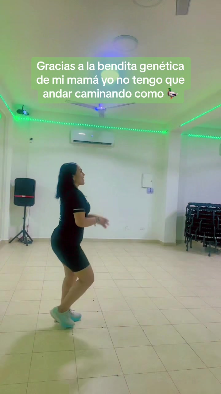 @Crishia Mejía
