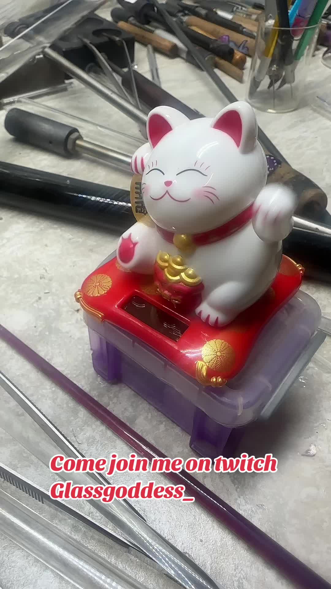 @Instagram @glass_goddess_