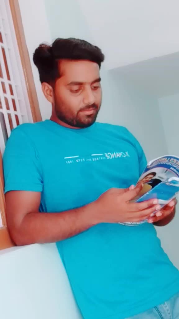 @⛈️☔Neeraj Yadav🌦️☔