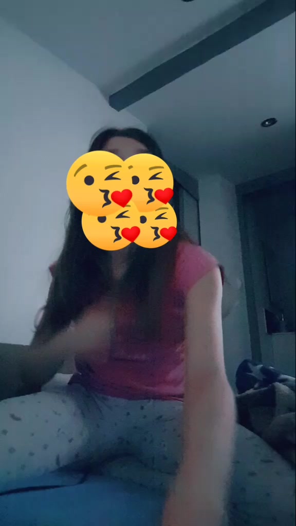 @nini62185