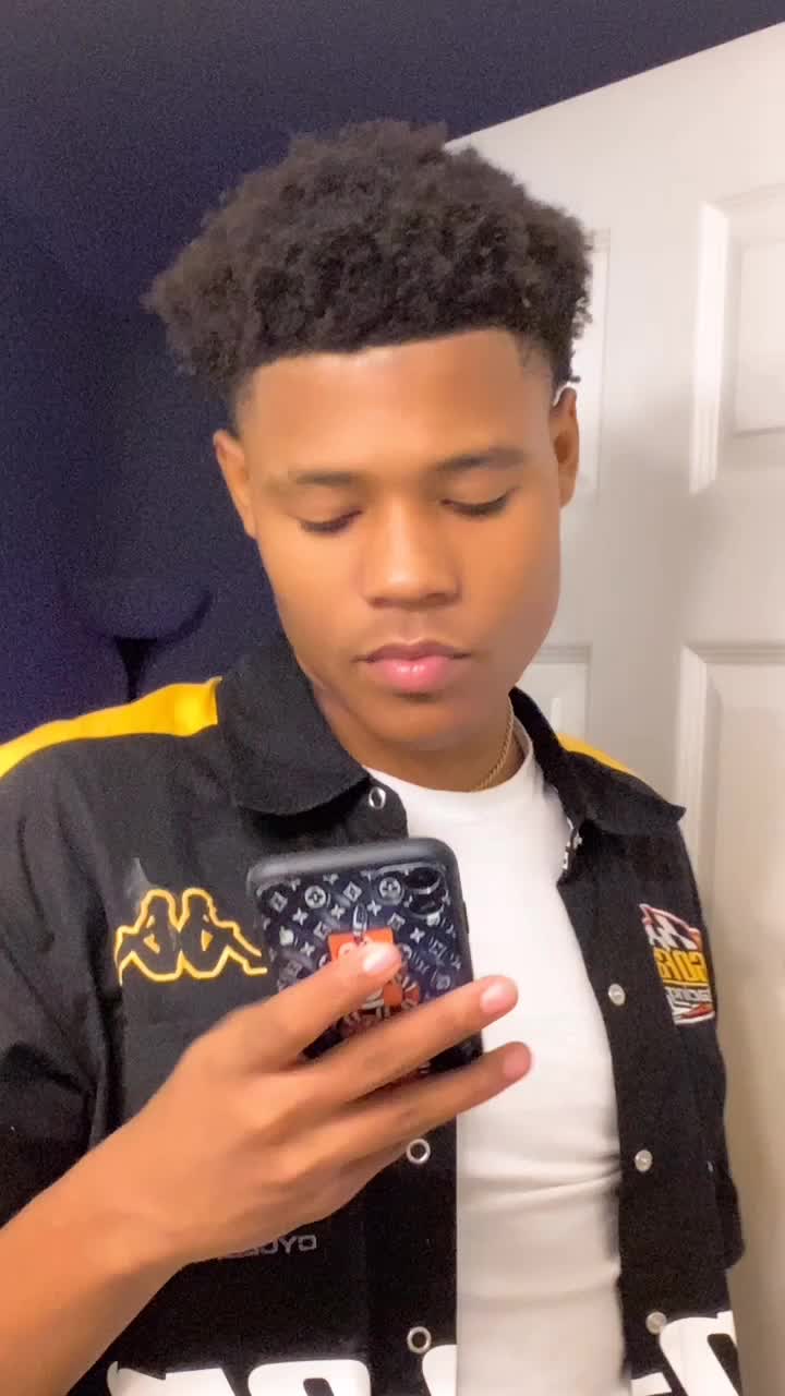 @THEGOLDENCHILD🏆