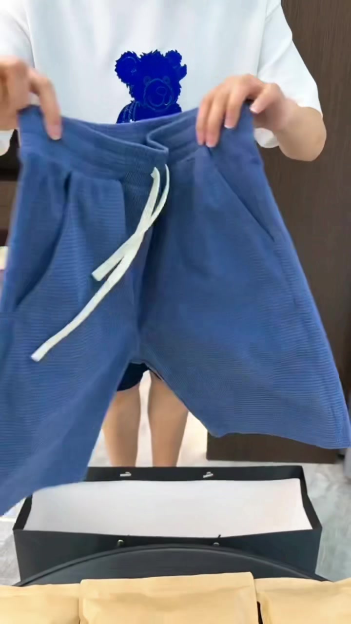 @Men&rsquo;s T-shirt