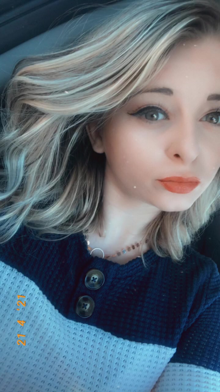 @𝐶𝑜𝑟𝑡𝑛𝑒𝑦 𝐿𝑦𝑛𝑛🪐