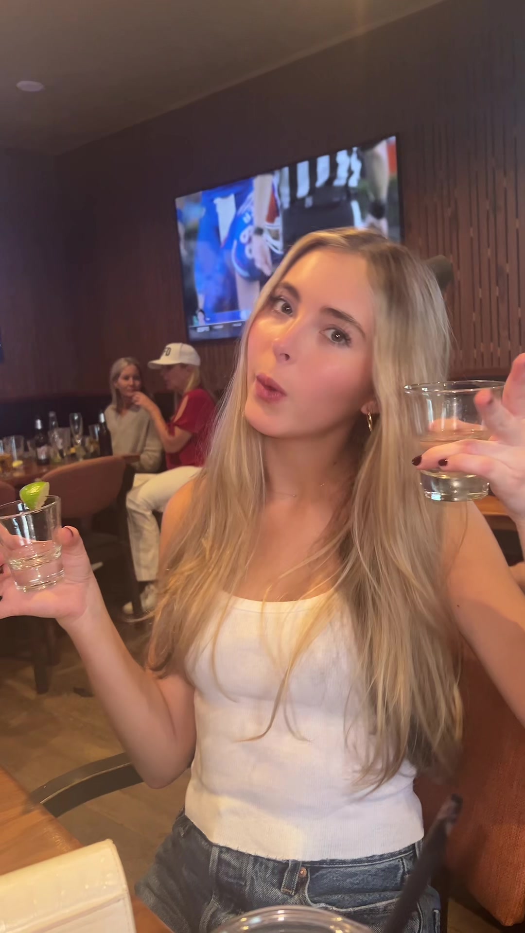 @ella