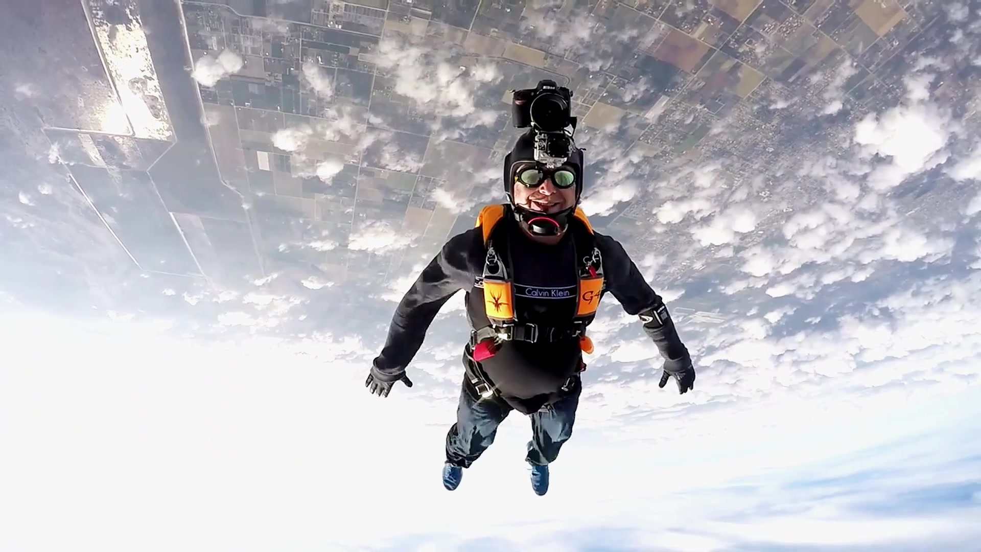@I Can Fly Skydiving