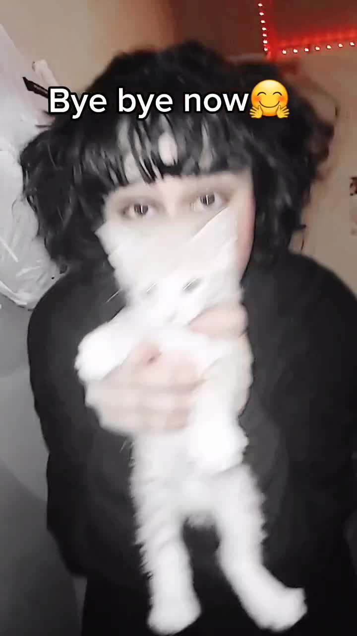 @Saltym3w🐈⬛