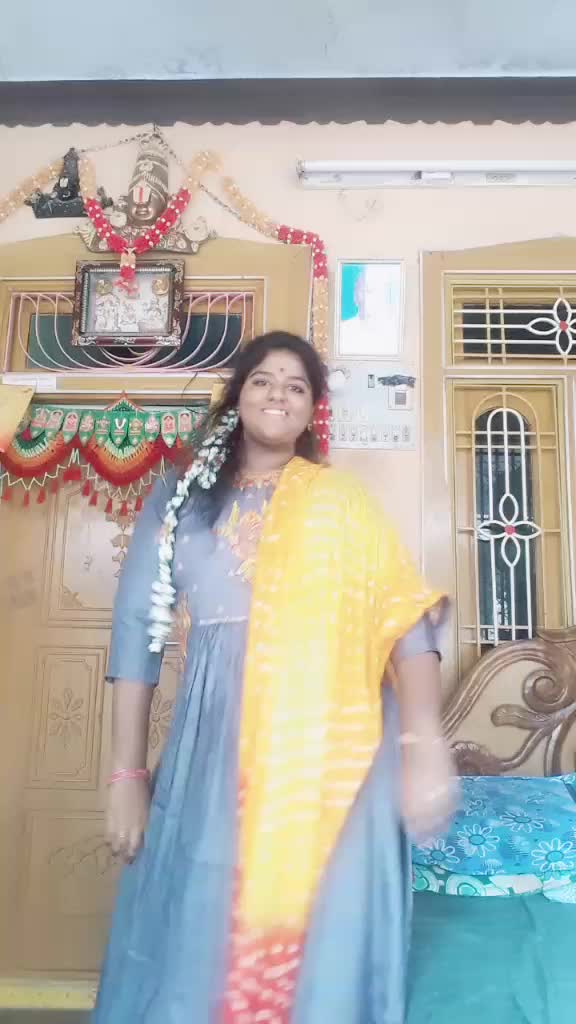 @Rowdy pilla Prashu😘