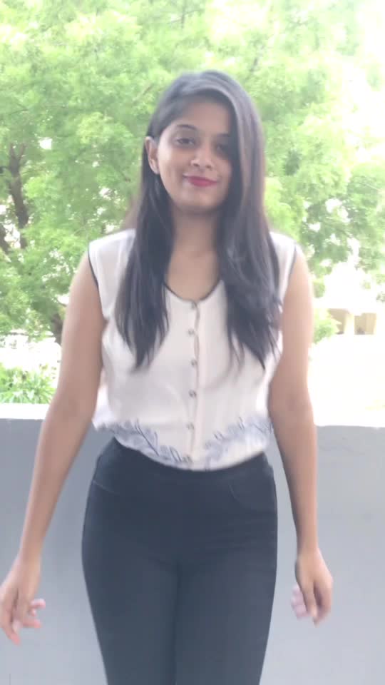 @pravallika_nalluri