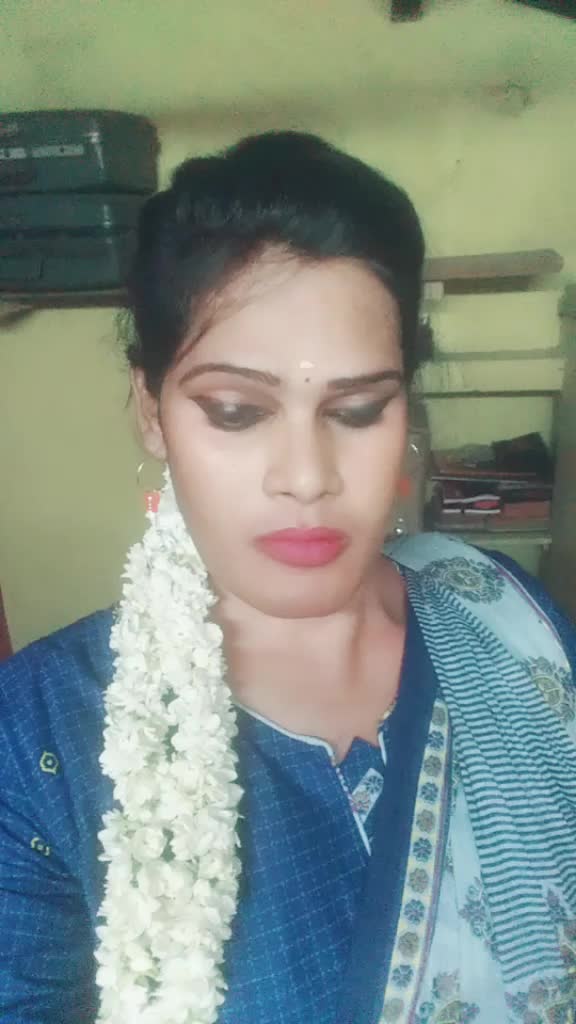 @deepthishalinijeni63