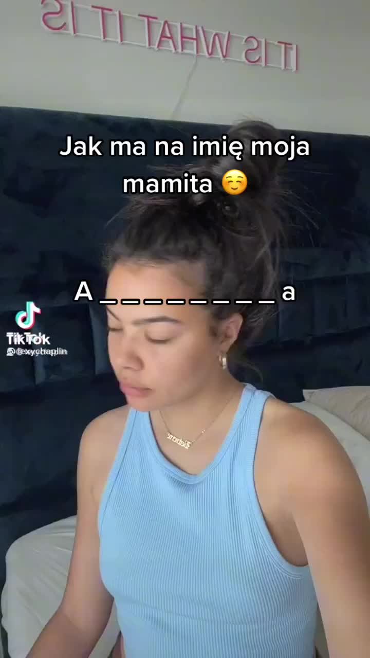 @Nicole🎧