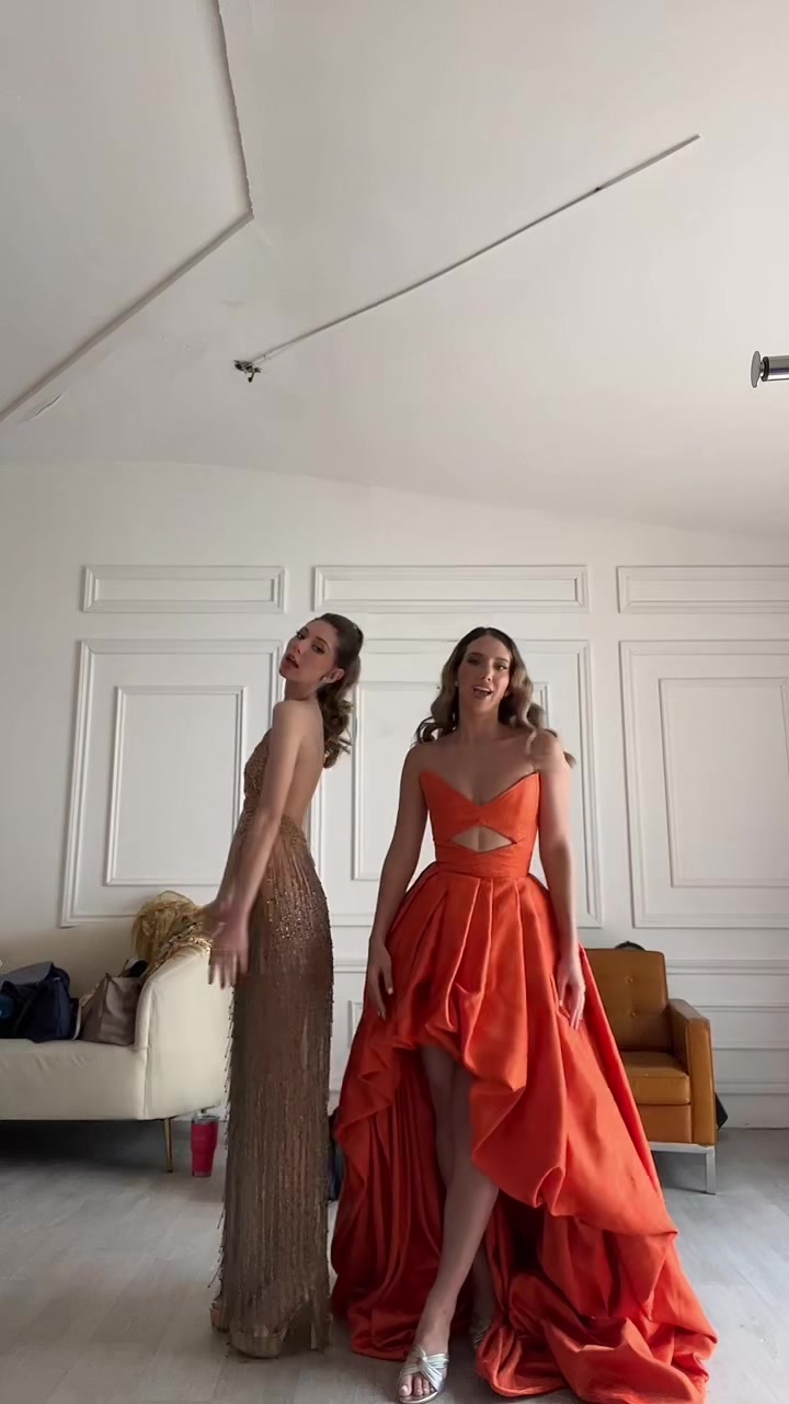 @marianneustariz