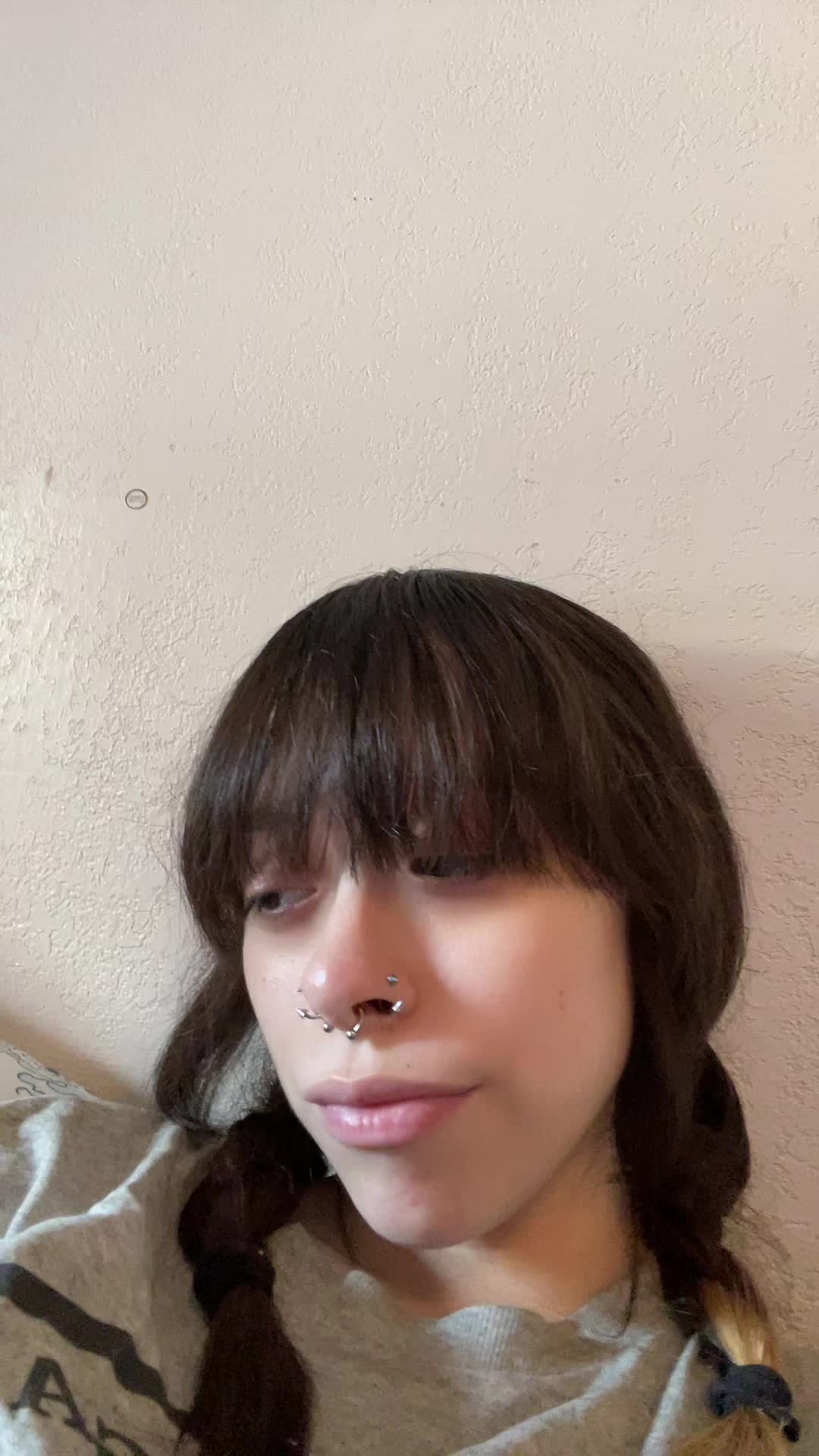 @Gothgirlfrwend<3