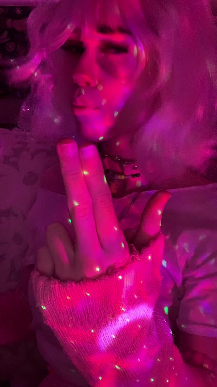 @L <3