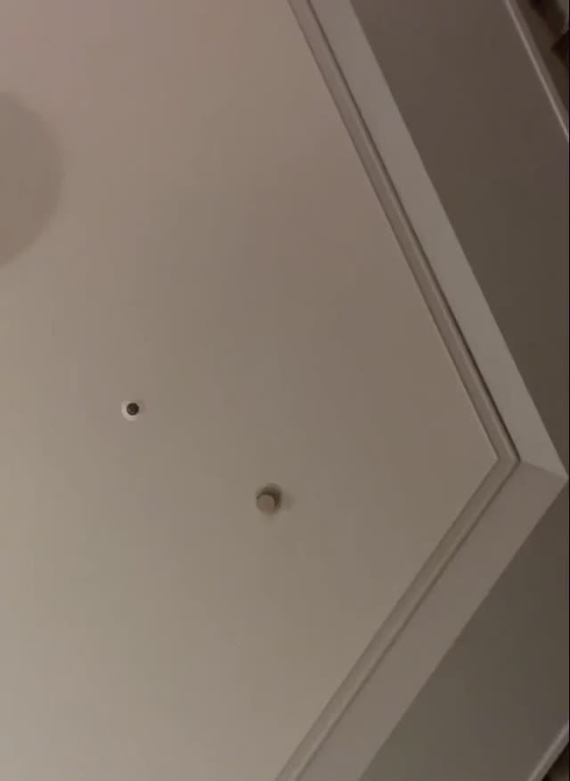 @RJ