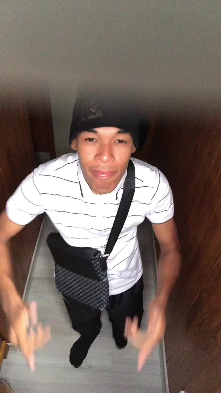 @Crīmē'Zērr Lē Văīllant