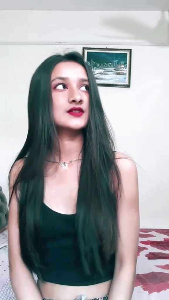 @Khushi Ghiyali